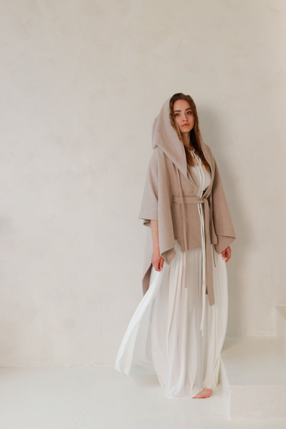 AMAYA Feminine Waist Kaftan Dress with under-body / Milky White