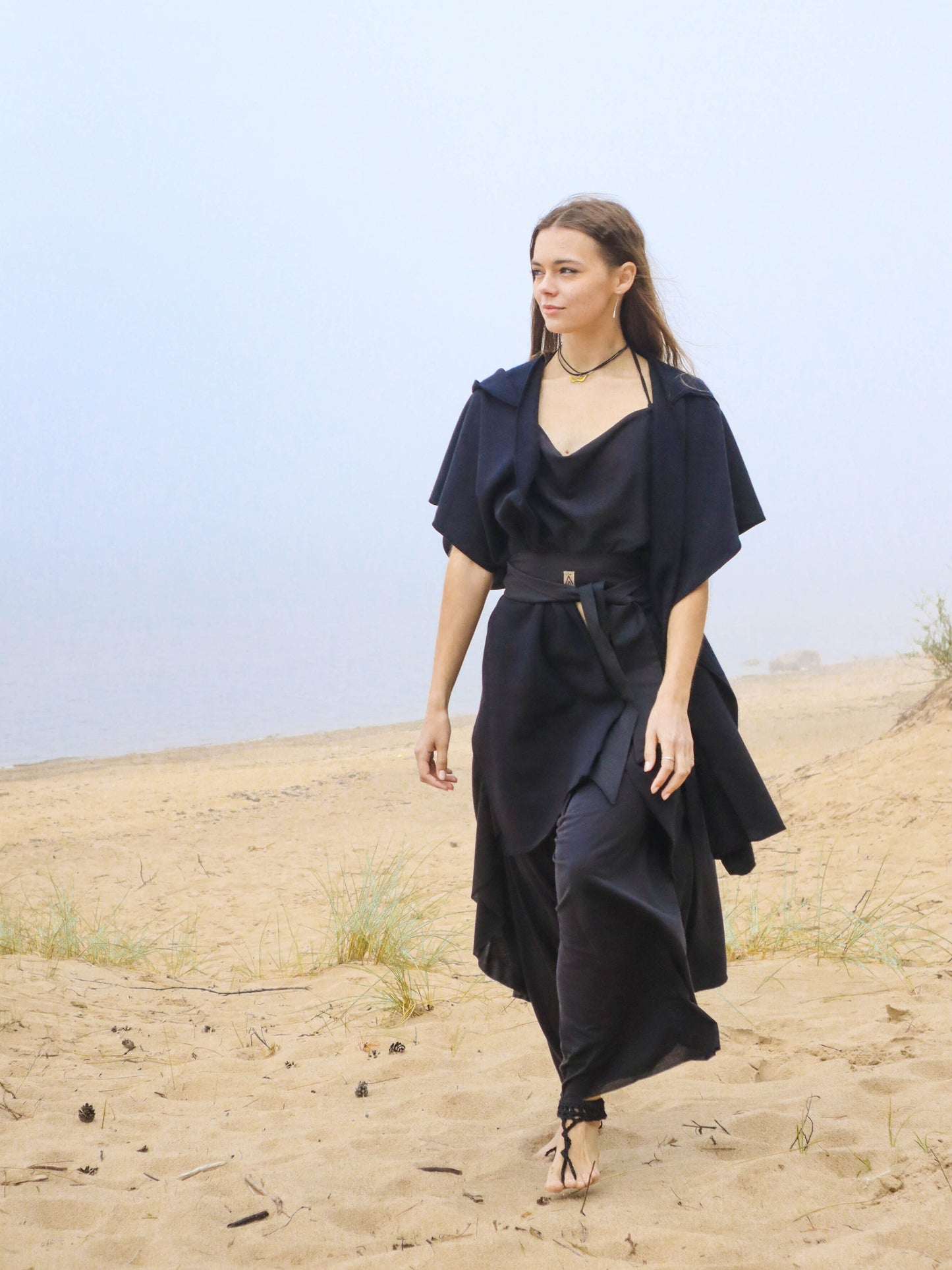 AWEN Shamanic Organic Cotton Cloak with Hood / Black
