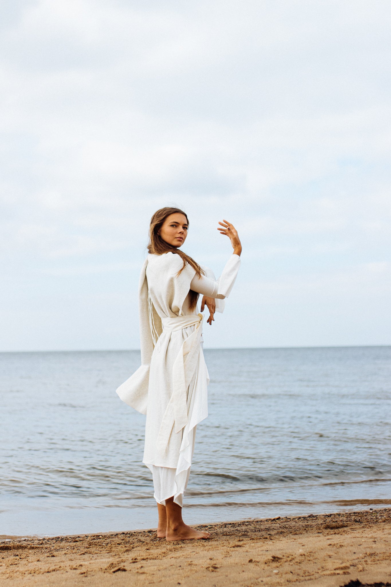 AWEN Shamanic Organic Cotton Cloak / Milky White / Natural / Black