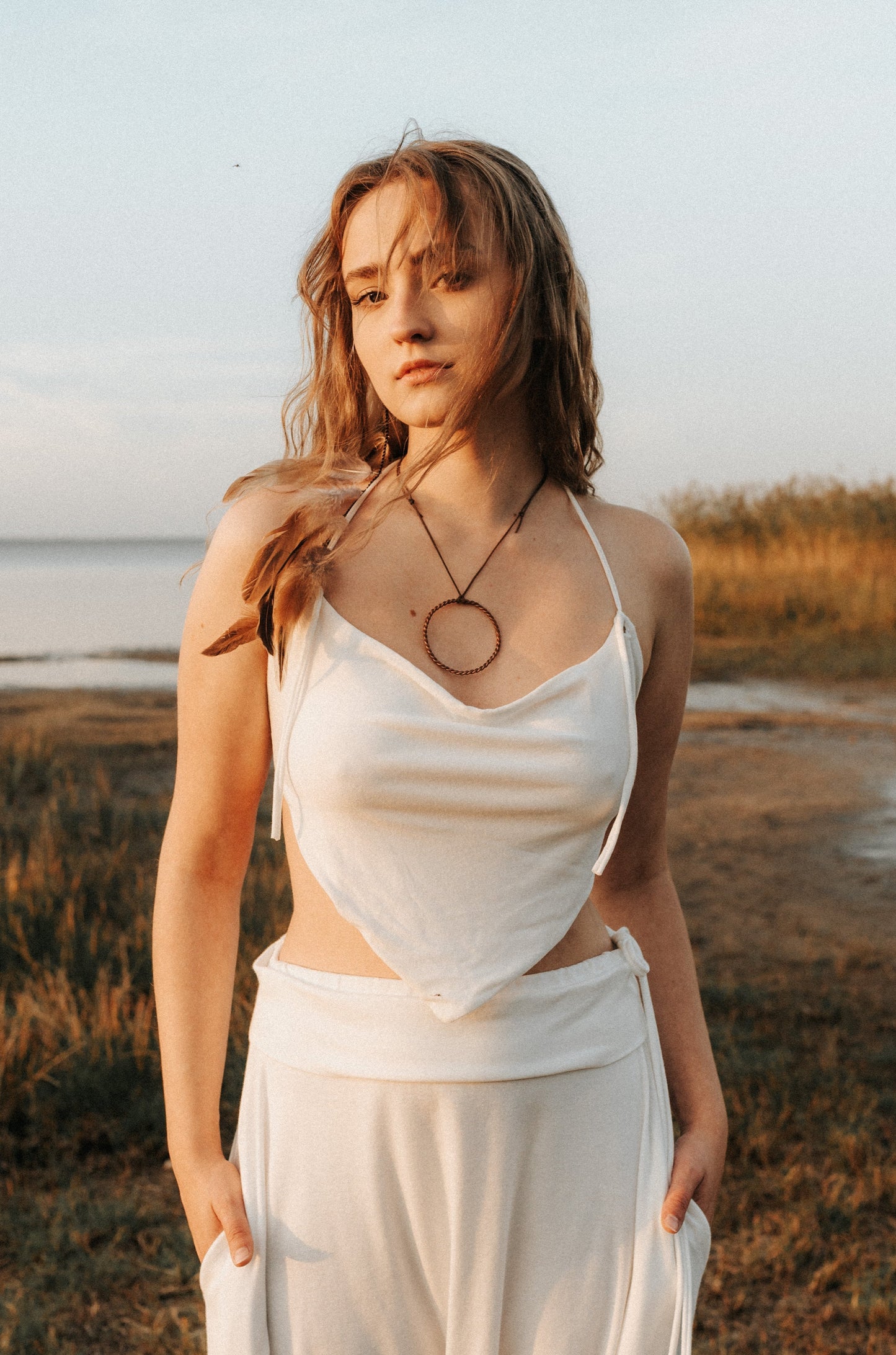 CHANTICO Tencel Top / Milky White / Black