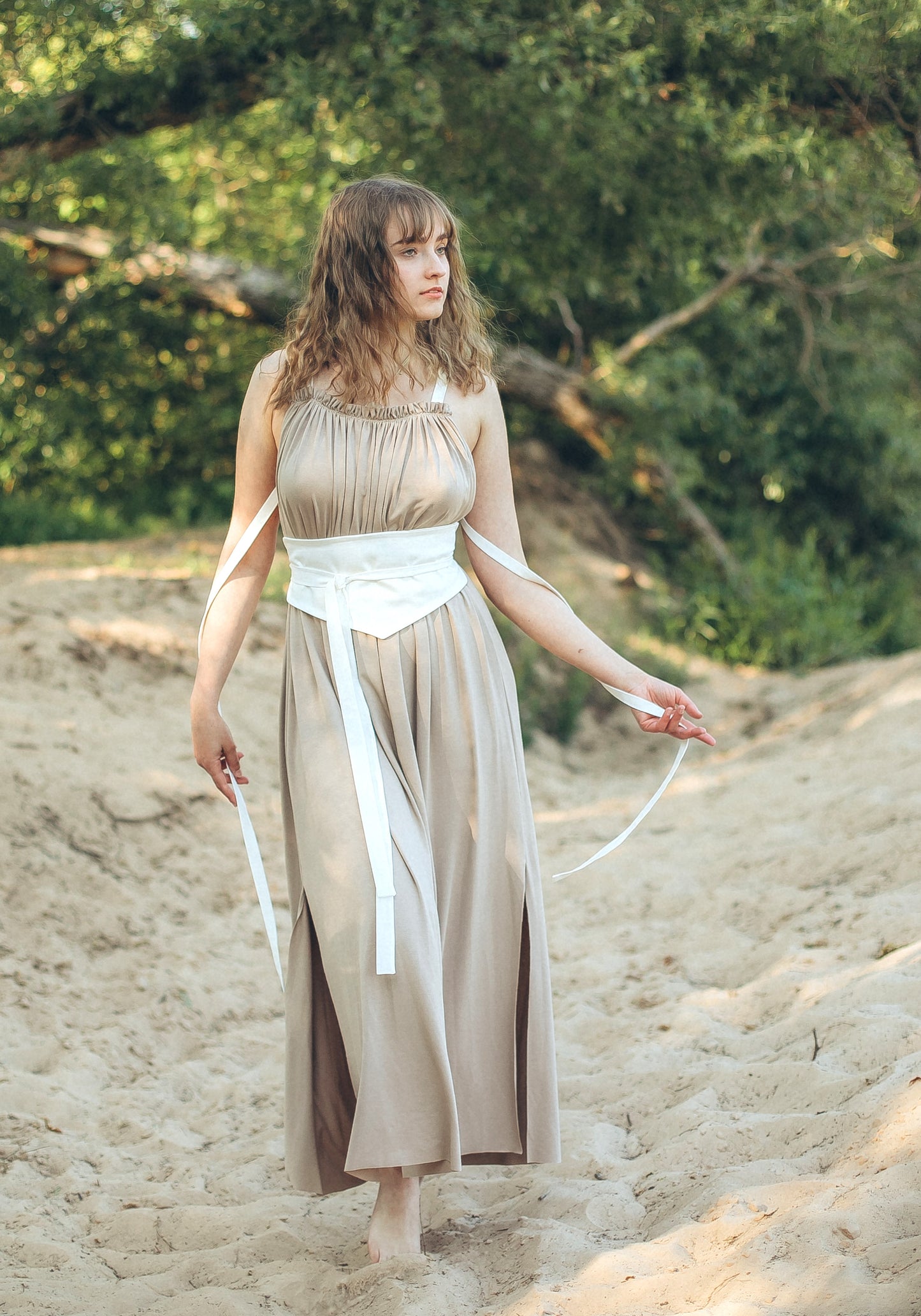 AURORA Dress with open Back / Beige Milky White / Chocolate Black