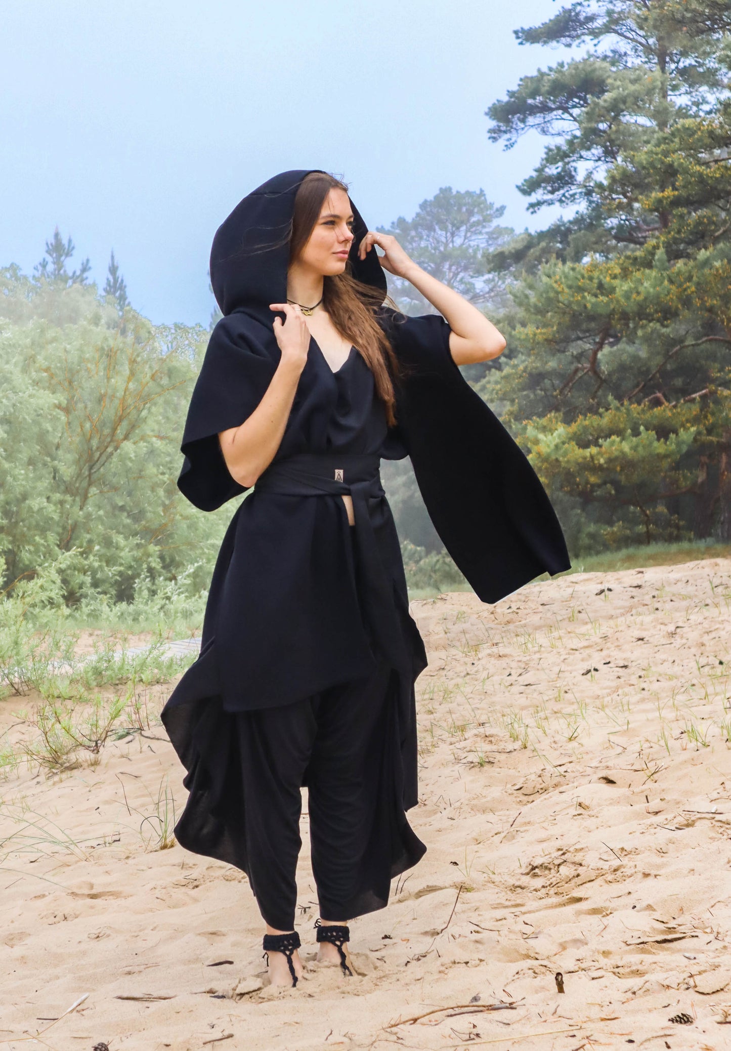 AWEN Shamanic Organic Cotton Cloak with Hood / Black
