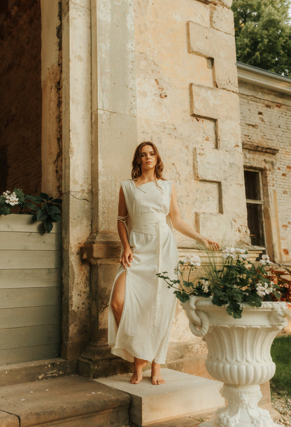 HERA Multi-way Hemp Dress with Slit / Natural