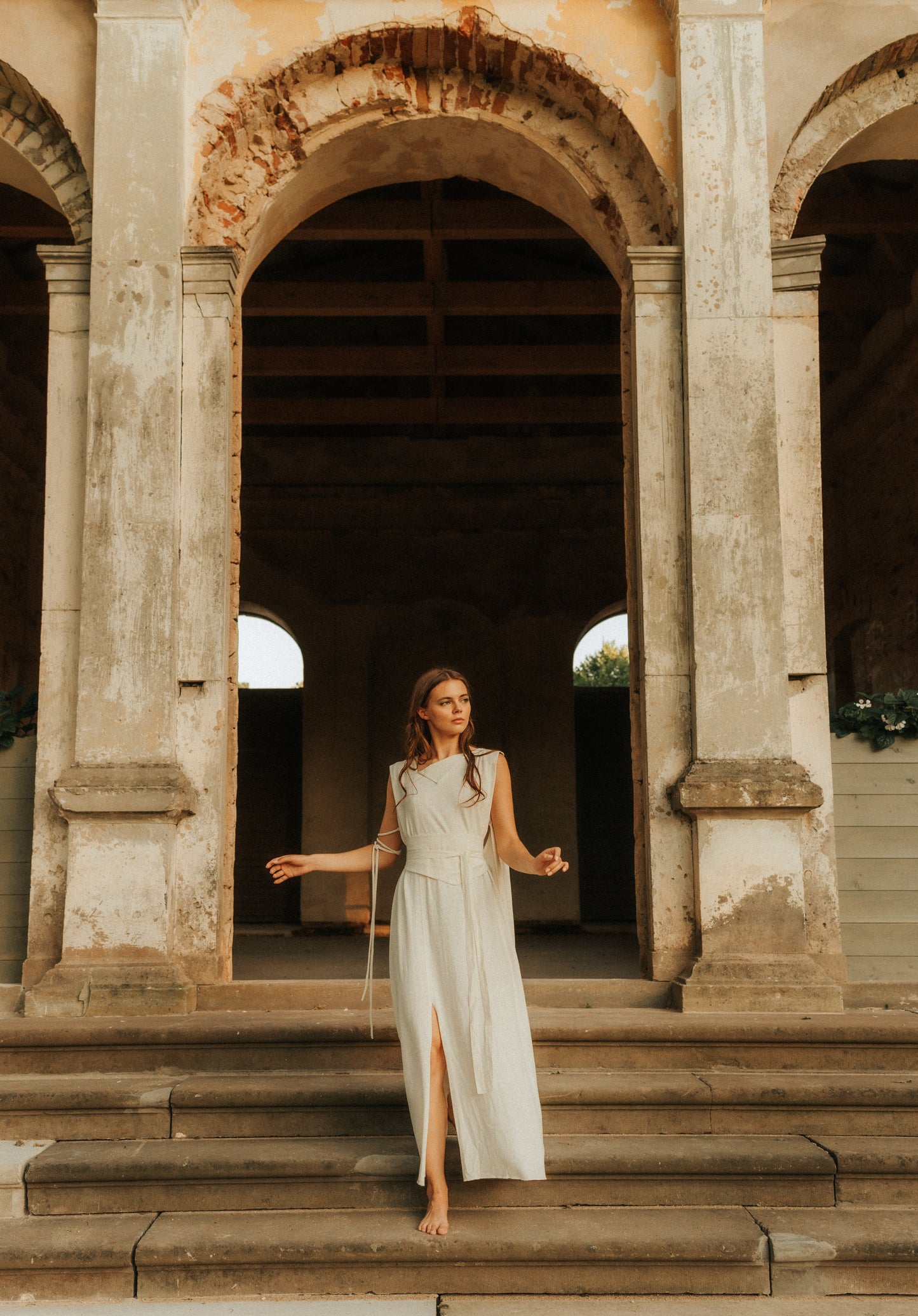 HERA Multi-way Hemp Dress with Slit / Natural