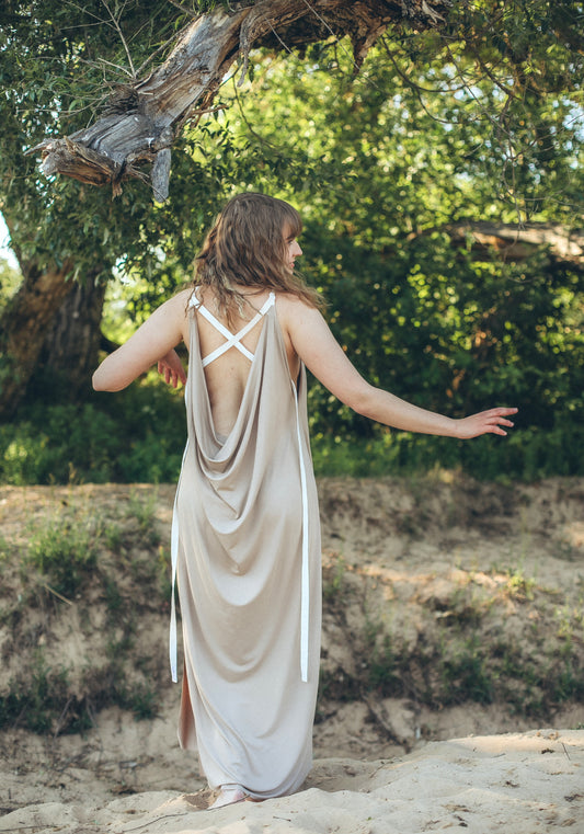 AURORA Dress with open Back / Beige Milky White / Chocolate Black